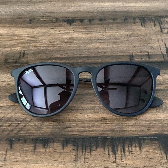 Ray-Ban Matte Black Sunglasses - Picture 1 of 3